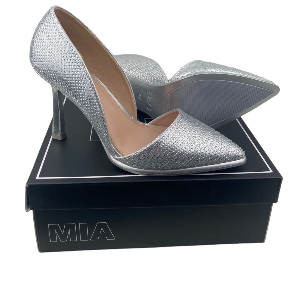 “MIA” Ciana Pointed Toe d'Orsay Pump 7.5